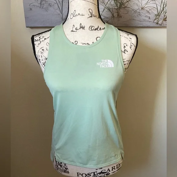 NWT North Face Women’s Sunriser Tank misty sage/forest olive, sz small, slim fit - Picture 1 of 10